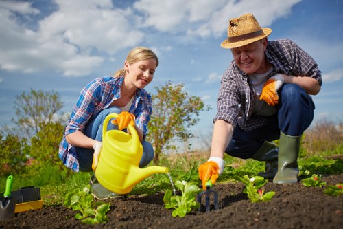Stockwell conducting a gardening workshop